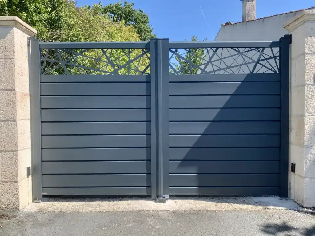 Pose de portail à Royan